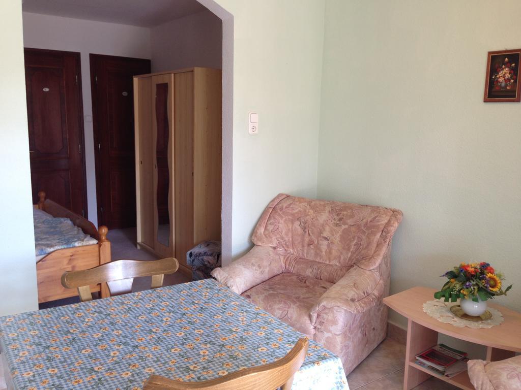 Villa Natalia Heviz Luaran gambar